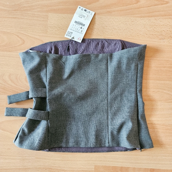 Zara Strapless Grey Buckle Top - Picture 6 of 6